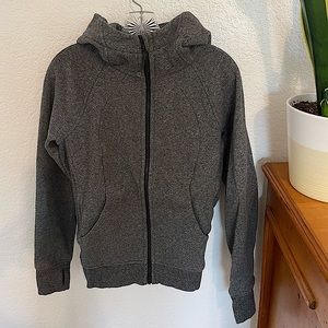 Lululemon scuba hoodie, excellent condition, worn once, like NEW!!!
